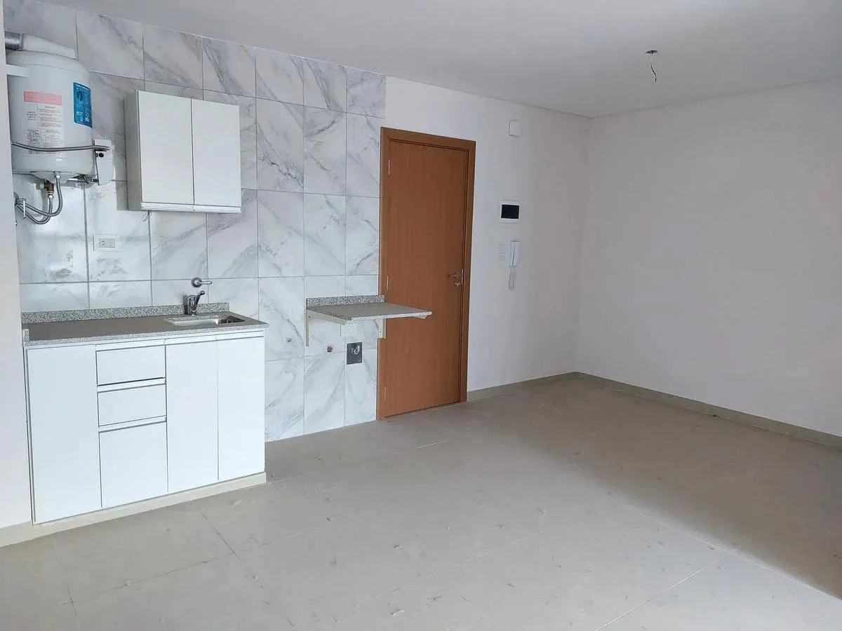 Departamento en Alem al 1400