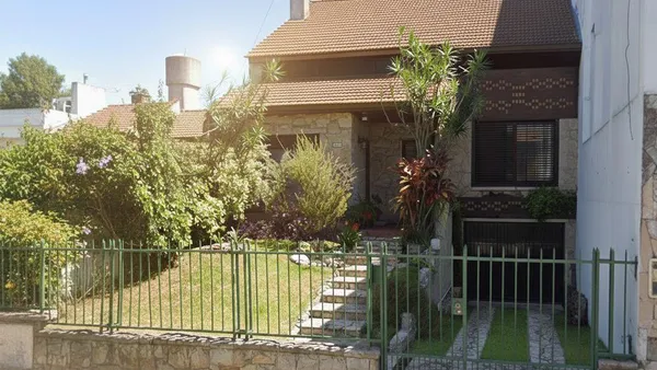 Casa en OLIDEN al 4600