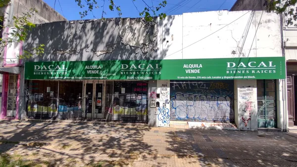 Local Comercial en Diag 74 e/ 45 y 46