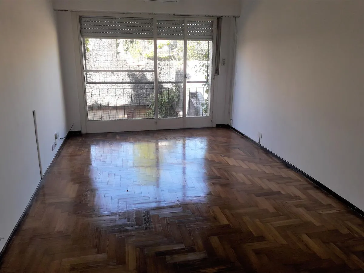 Departamento en 25 de Mayo 300