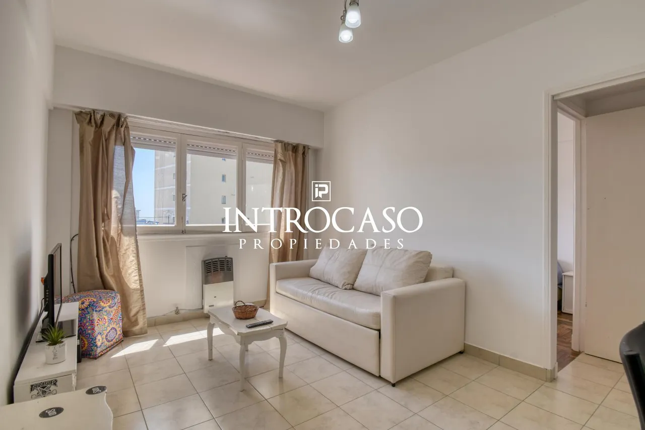 Departamento en Colon al 1400