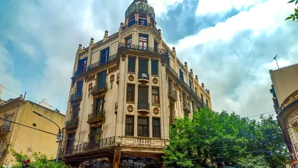 Departamento en Av. Rivadavia al 2000