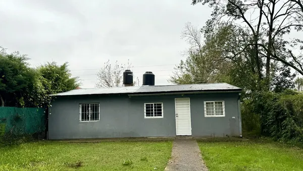 Casa en MAXIMO HERRERA al 2200