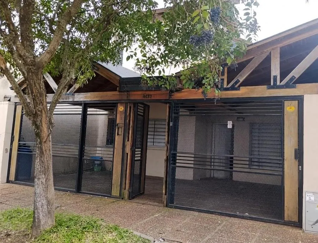 Casa en Pasaje Gloria 4139 (Av Carrasco 4100)