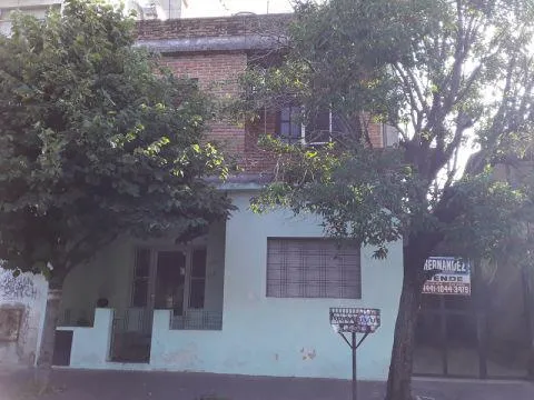 Departamento en Santamaria al 4200
