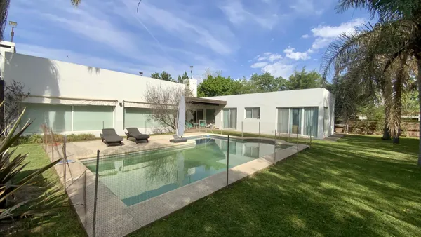 Casa en El Talar 2100
