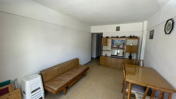 Departamento en Alberti al 1600