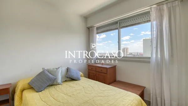 Departamento en Luro al 2200