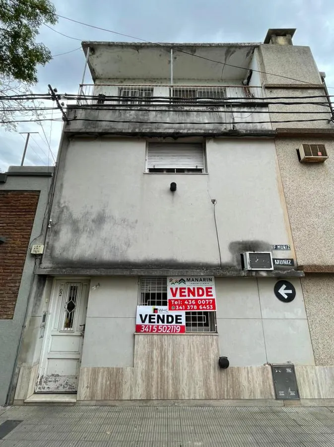 Casa en MUÑIZ al 1000
