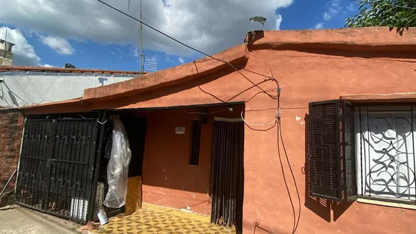 Casa en Azcuenaga al 2200