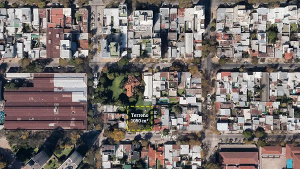 Terreno en 49 e/ 21 y 22 n 1312