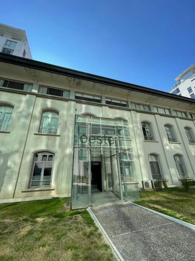 Departamento en AVDA. CARBALLO al 200