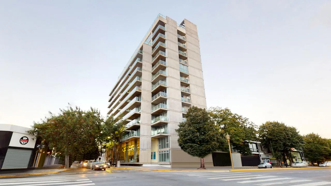 Departamento en 7 esq. 35 Piso 4 Dto A