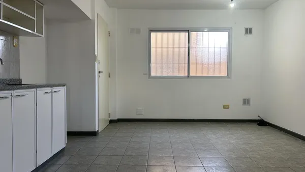 Departamento en Maipú 25