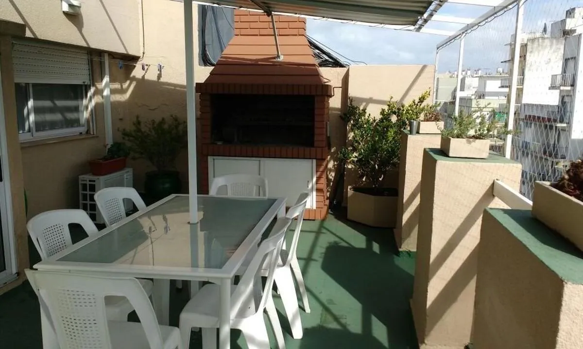 Departamento en Brown 1588