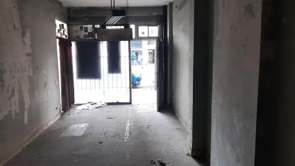Local Comercial en AV DIRECTORIO al 1600