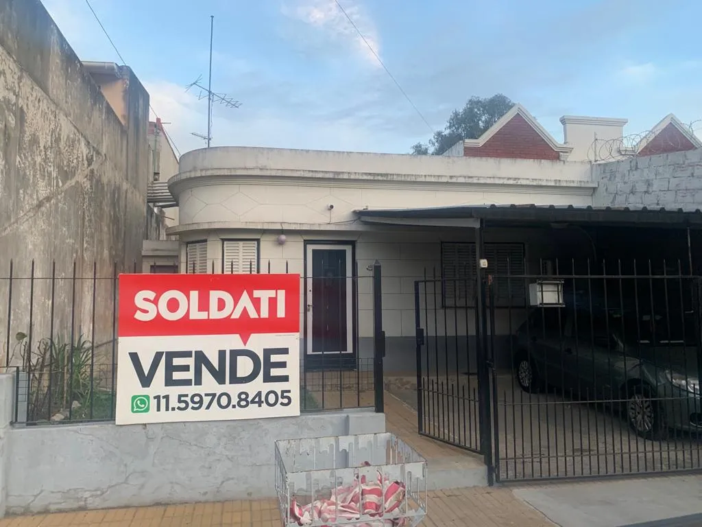 Casa en Boedo al 600
