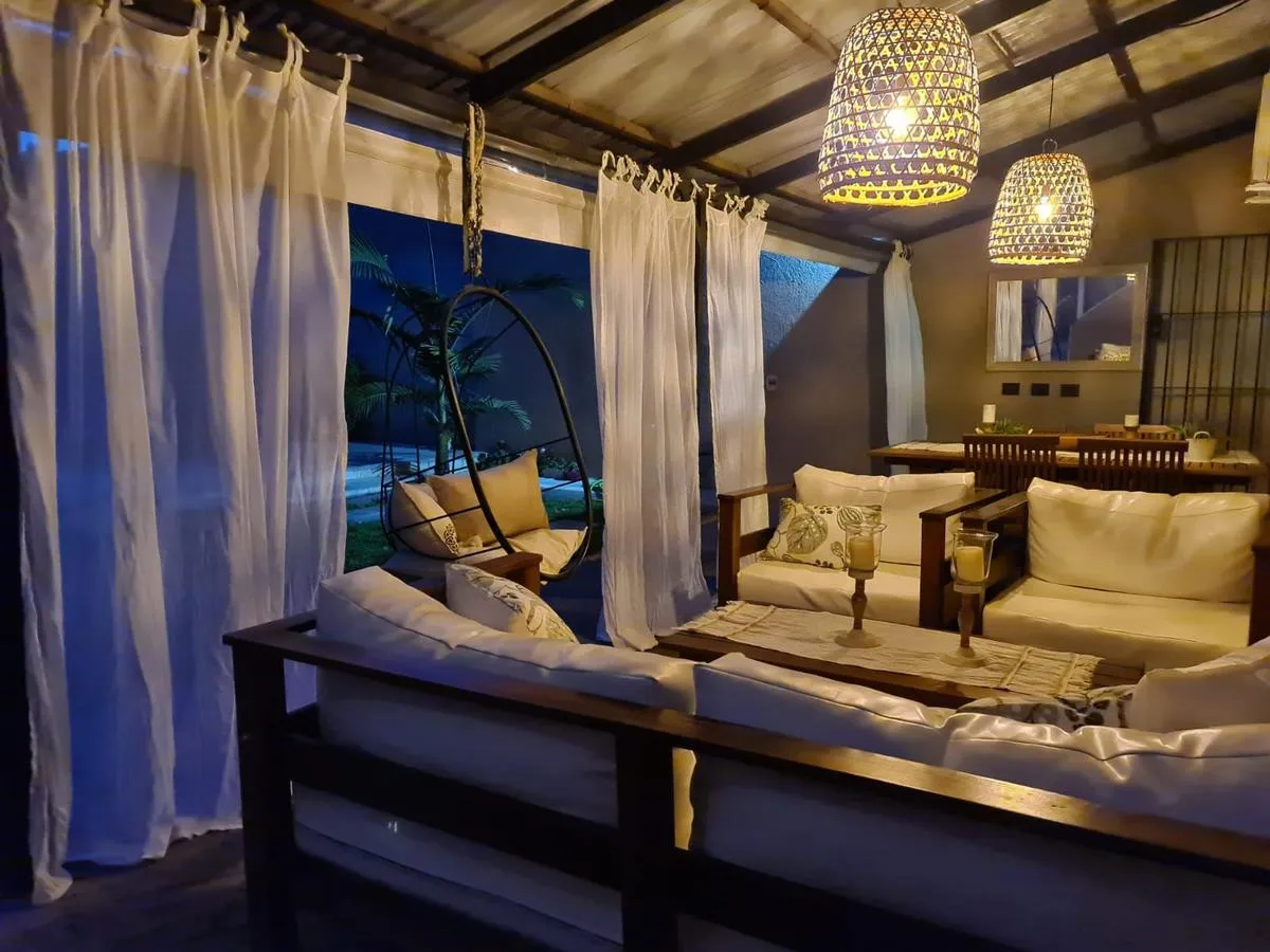 Casa en Roberto Laplace al 3000