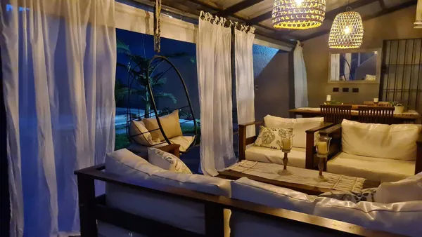 Casa en Roberto Laplace al 3000