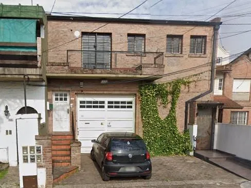Edificio en 3 de Febrero al 900