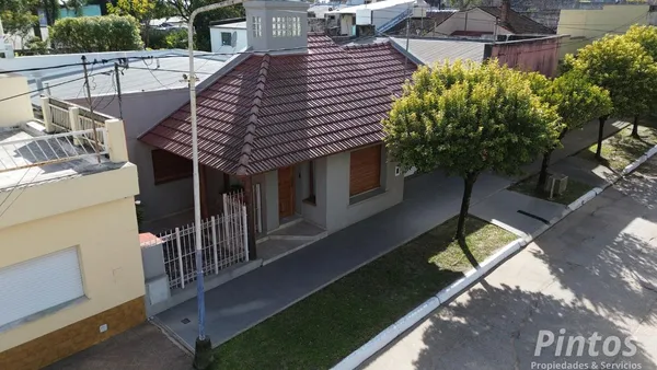 Casa en Sarmiento Nº 1527