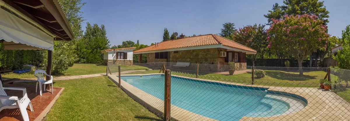 Casa en Aconquija al 900 Cotos de la Alameda