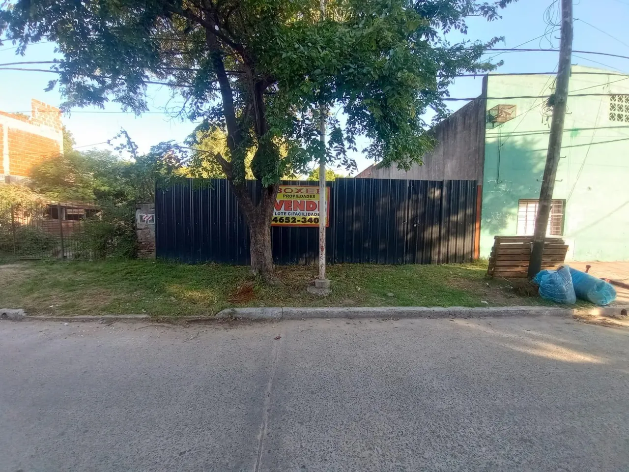 Terreno en Luzuriaga al 1000