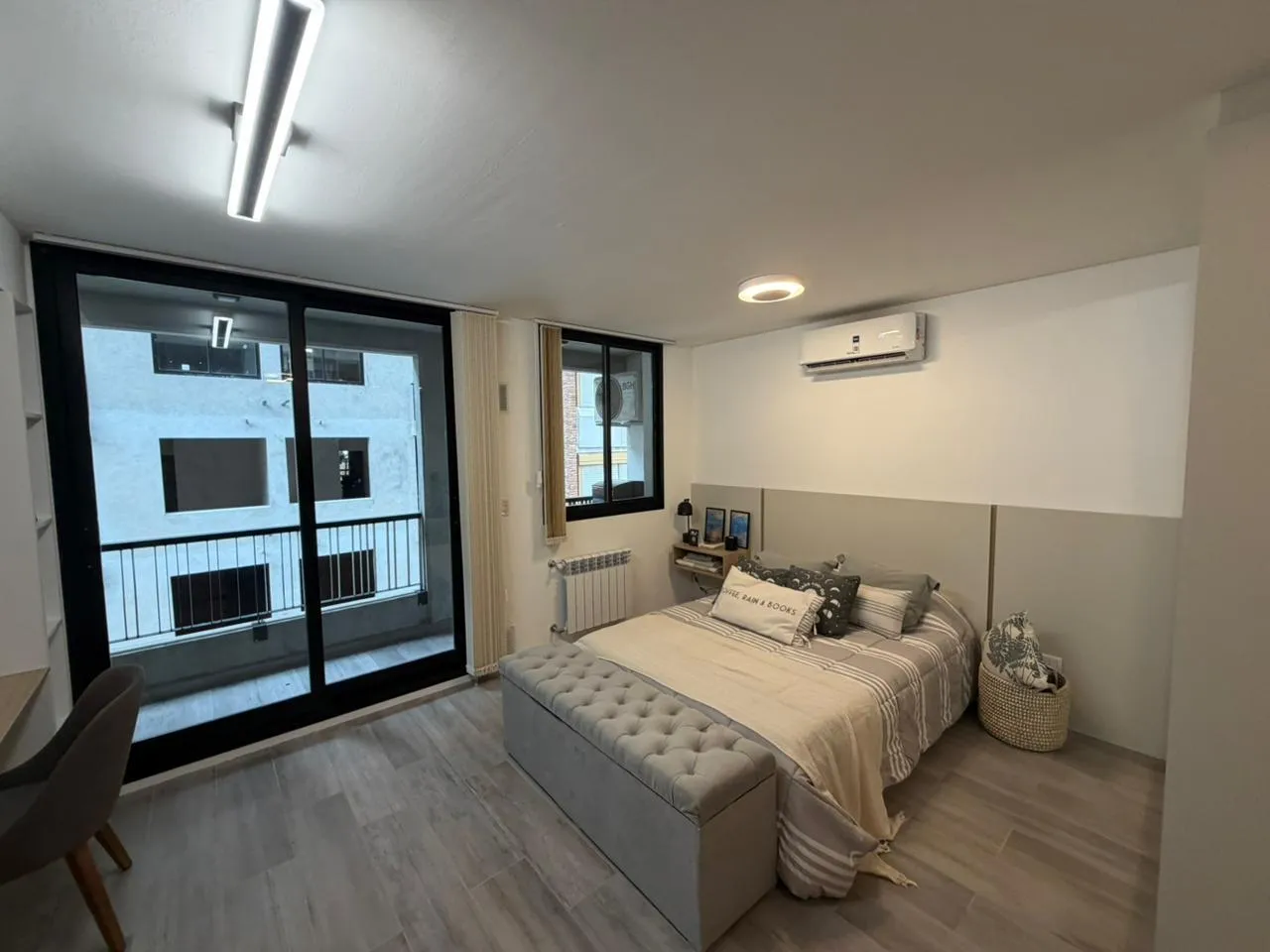 Departamento en Juan Manuel de Rosas al 1100