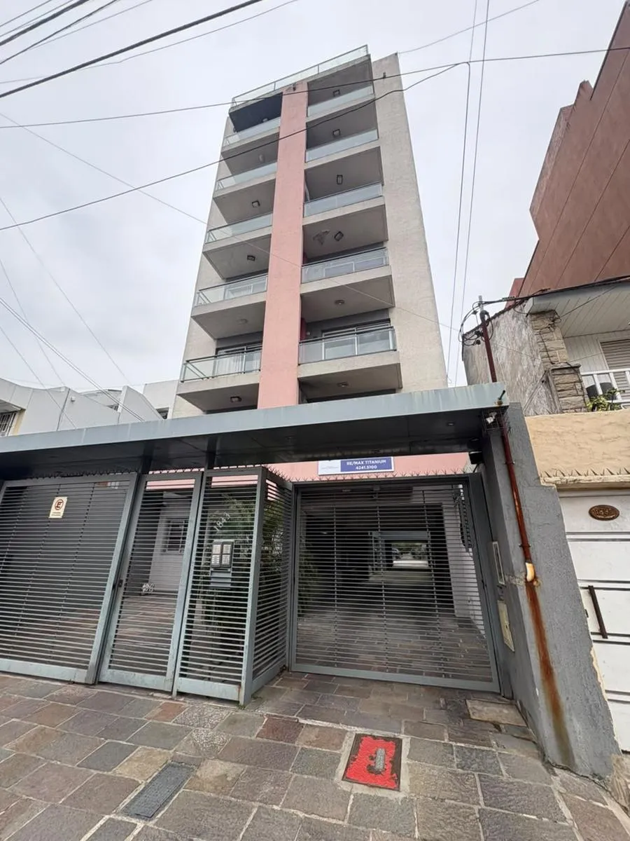 Departamento en Las Piedras 1843 4d
