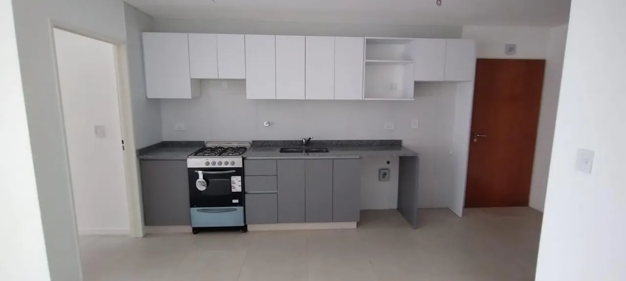 Departamento en Miller 3085 - 1º D - 2 amb con balcon en venta