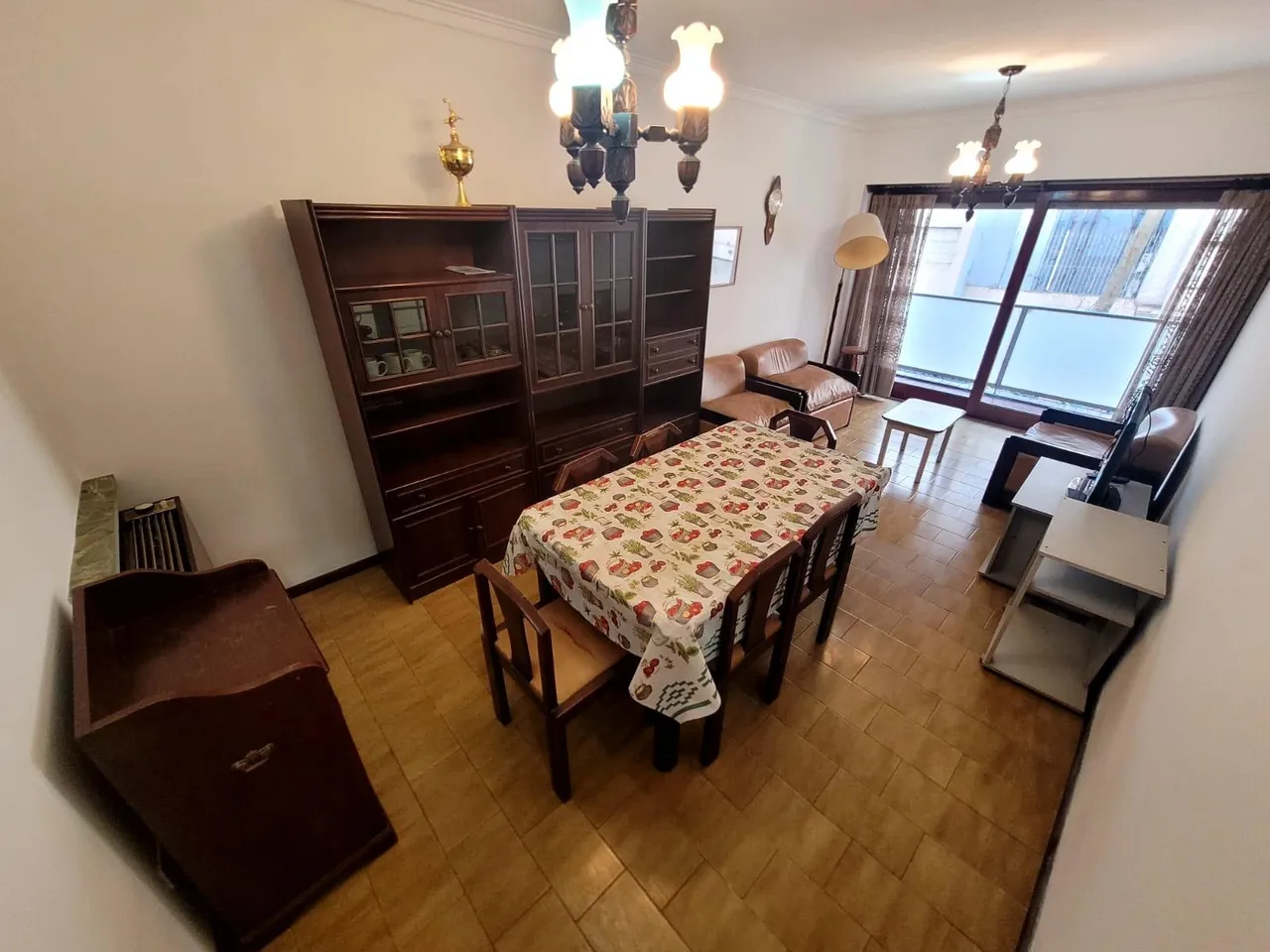 Departamento en MORENO al 2500