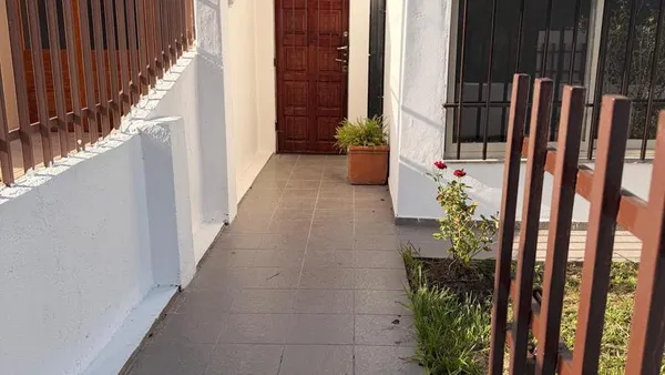 Casa en Juan De Barrientos 1700