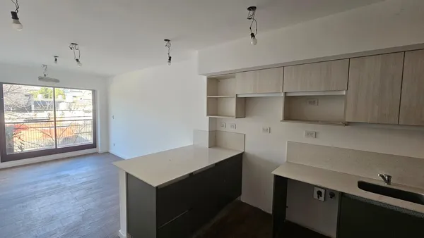 Departamento en Humberto 1° al 2700