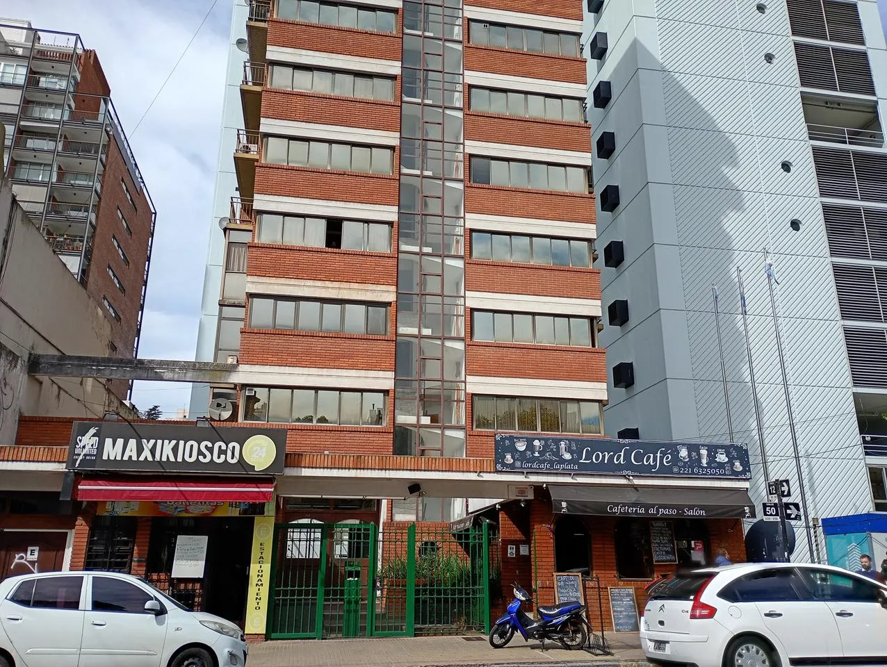 Departamento en 50 Esq 12 n 844 Piso 5 Dto A