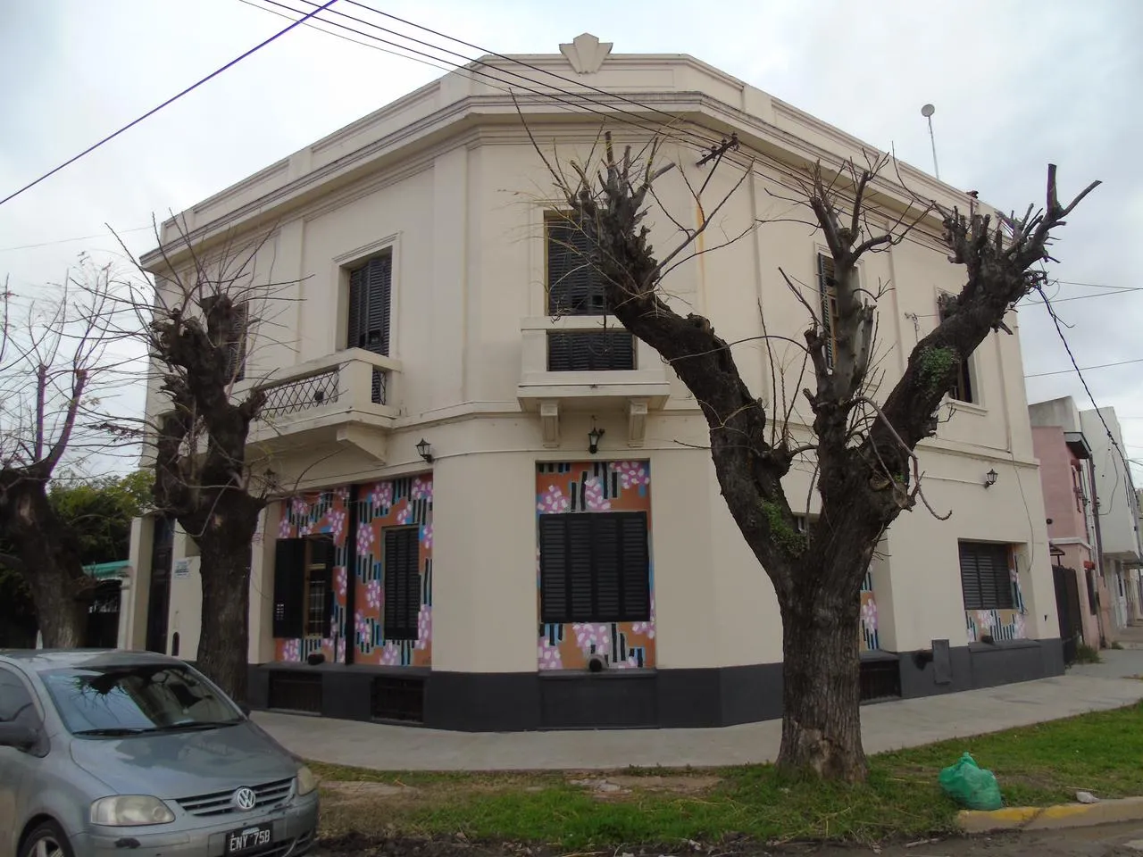 Casa en 124 Esq. 49 al 800