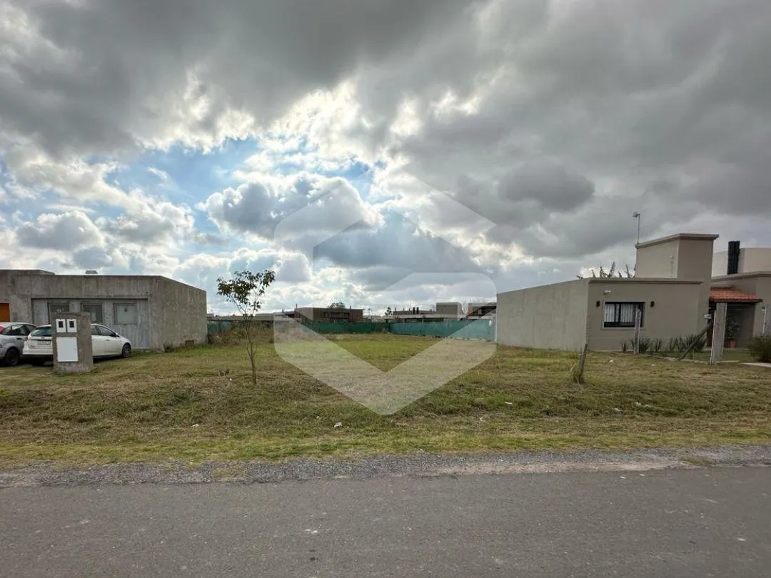 Terreno en Araoz al 4900