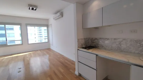 Departamento en Rosario Vera Peñaloza al 500