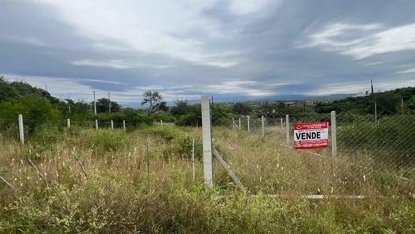 Terreno en PLANO A 800 MTS DE RUTA E 55 CON VISTA A LAS SIERRAS