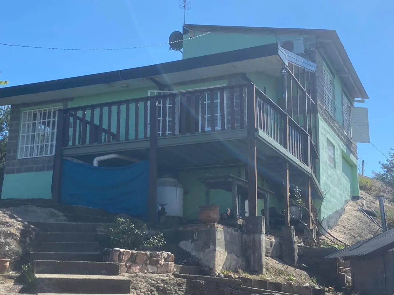 Casa en IMPECABLE FRENTE AL RÍO CON INCREIBLE VISTA A LAS SIERRAS Y AL LAGO