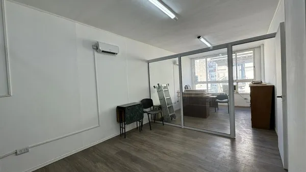 Oficina en Uruguay al 200
