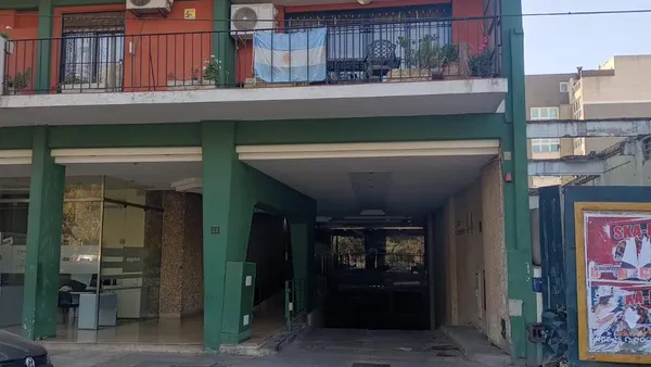 Cochera en Corrales viejos 54