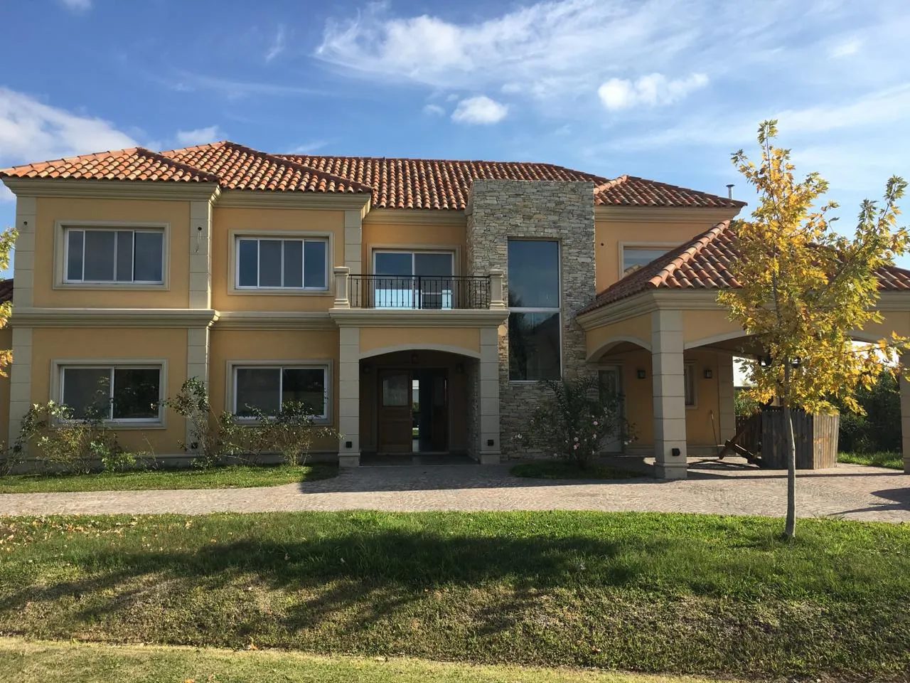 Casa en Estancias del Pilar 84