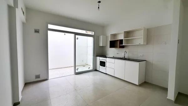 Departamento en 1 al 100