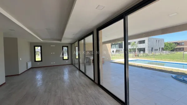 Casa en Av Caamaño