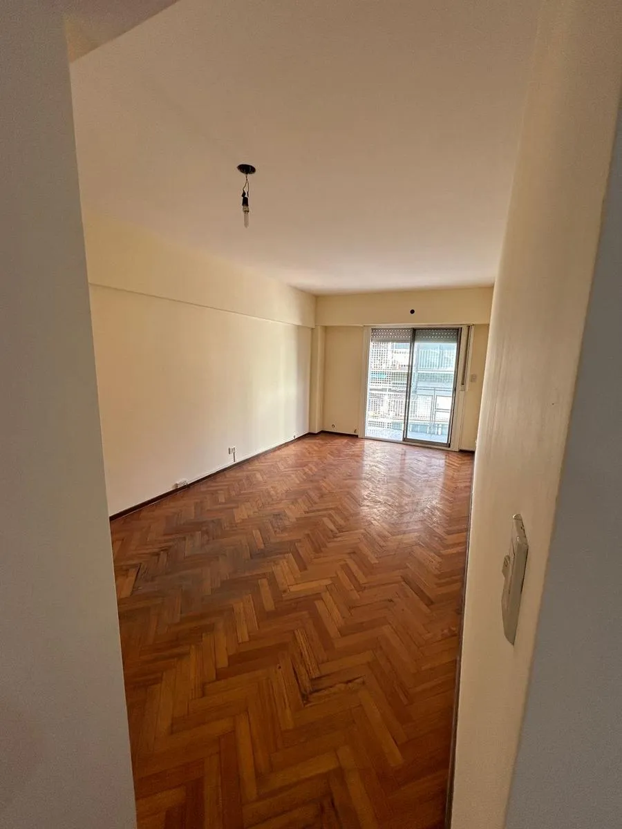 Departamento en Acoyte al 200