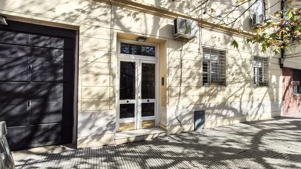 Departamento en Gomez de Fonseca al 600