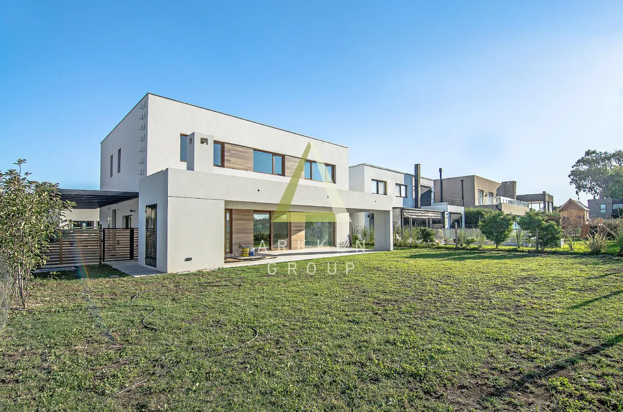 Casa en Av Caamaño