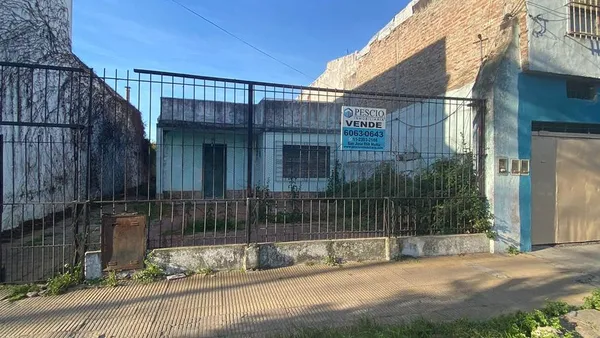 Casa en Gelly Y Obes al 4500