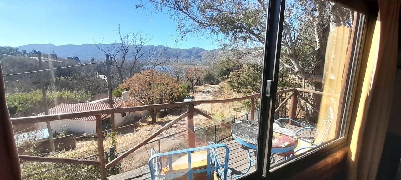 Casa en COMPLEJO DE 2 CABAÑAS CON PILETA FRENTE AL LAGO CON VISTA POSTAL A 500M DE RN 38