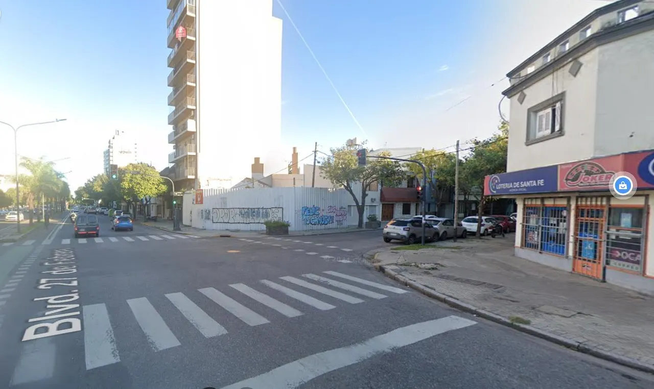 Terreno en Pte. Roca y Bv. 27 de Febrero